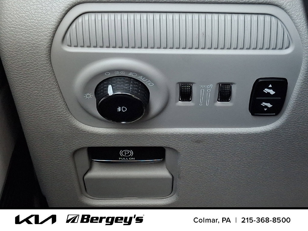 Used 2024 Jeep Wagoneer 4WD w/ Premium Group I image 27