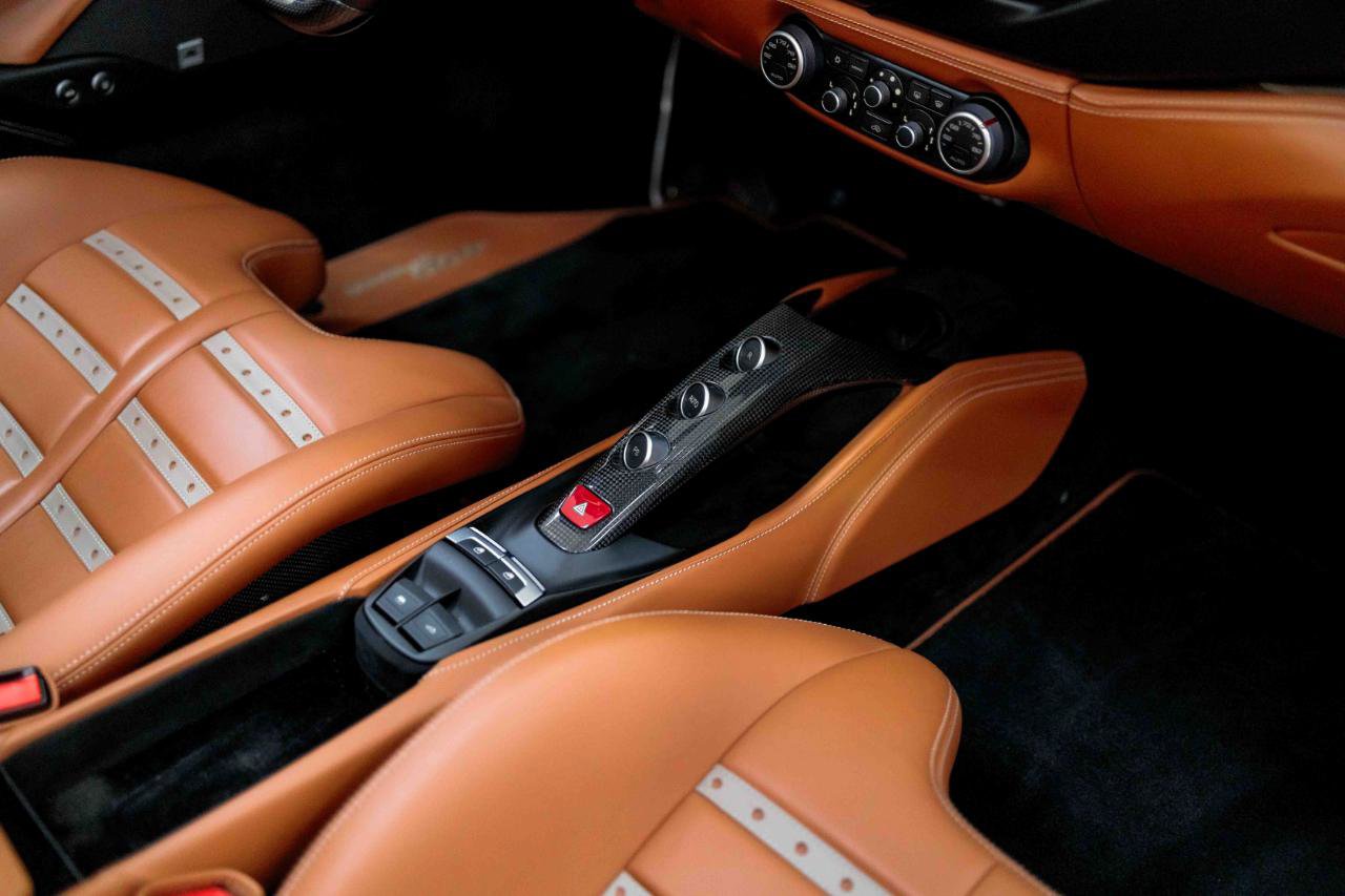 Used 2018 Ferrari 488 Spider image 60