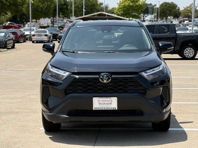 Certified 2025 Toyota RAV4 XLE FWD image 8