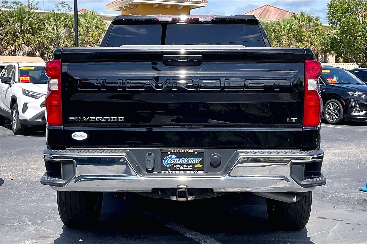 Used 2023 Chevrolet Silverado 1500 LT AWD/4WD image 5