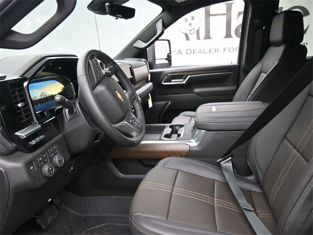 New 2026 Chevrolet Silverado 3500 High Country w/ High Country Premium Package image 8