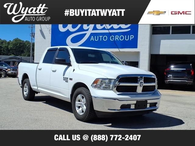Used 2021 RAM 1500 Classic SLT AWD/4WD image 1