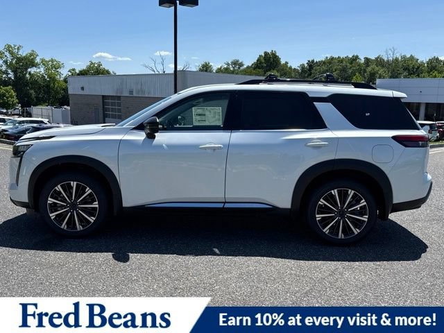 New 2026 Nissan Pathfinder Platinum w/ Cargo Package AWD/4WD image 5