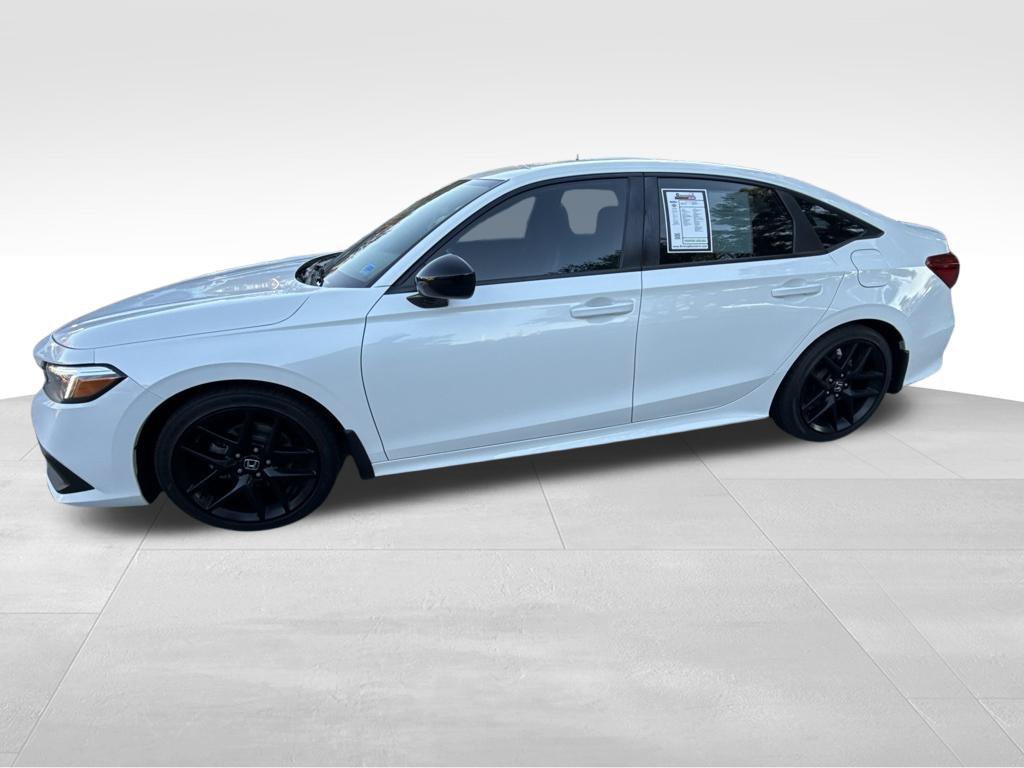 Used 2024 Honda Civic Sport image 2