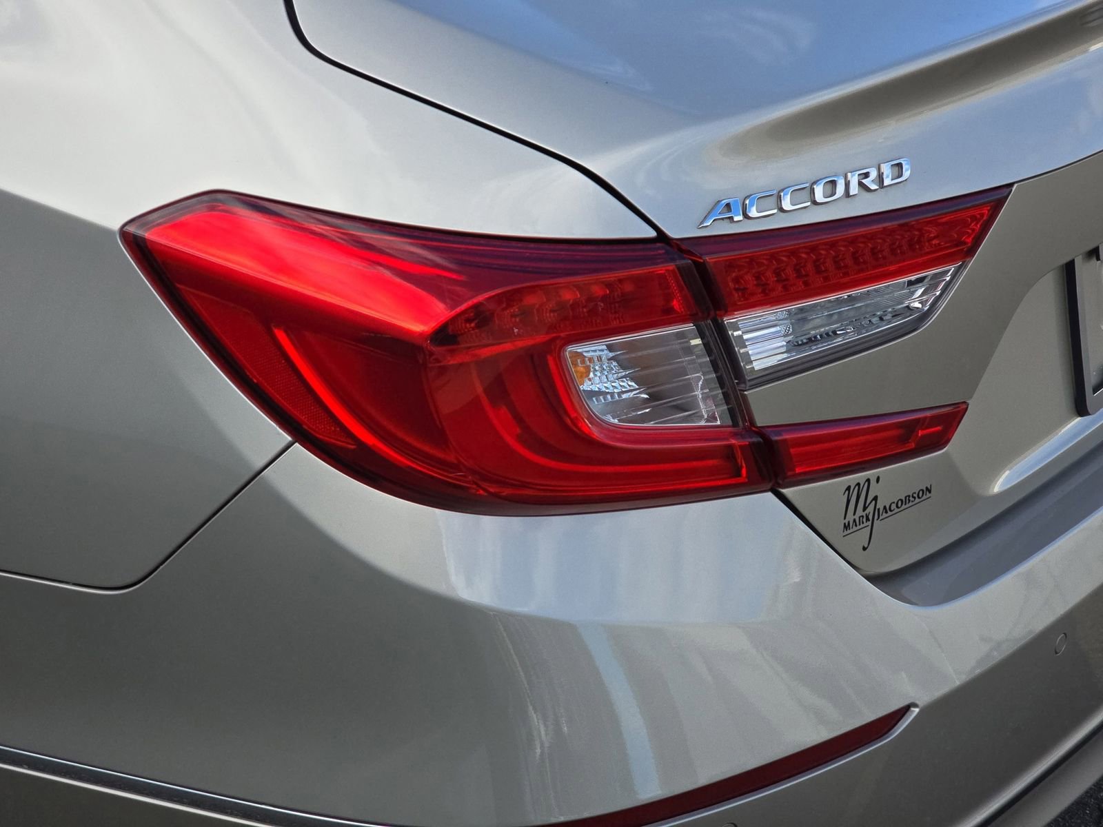 Used 2018 Honda Accord Touring image 38