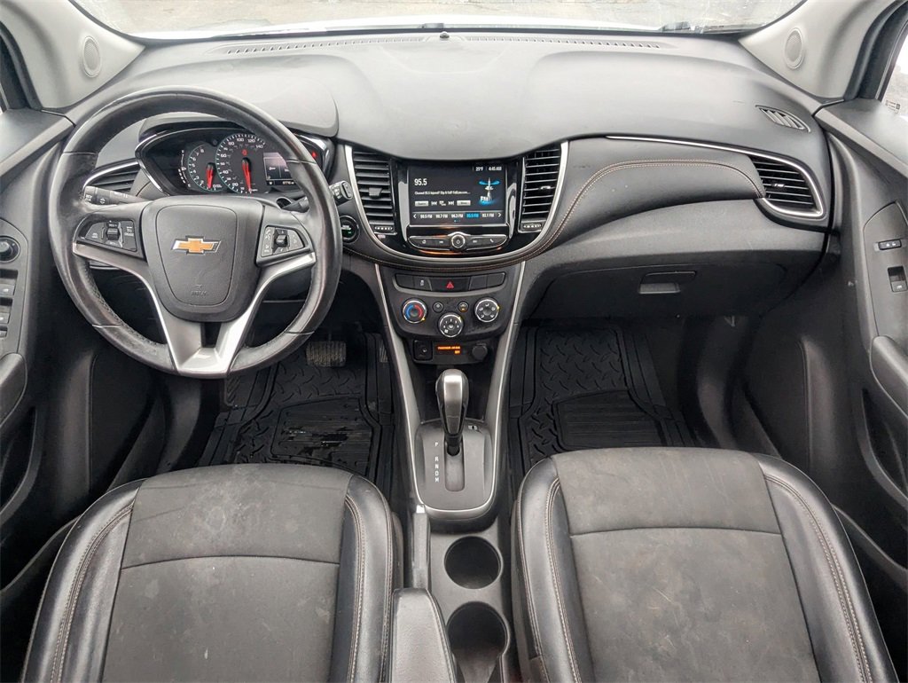 Used 2017 Chevrolet Trax LT w/ LT Convenience Package image 25