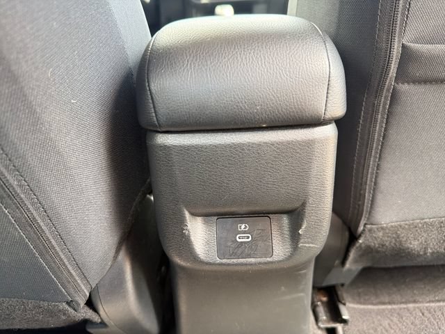 Used 2023 Nissan Versa SV FWD image 29