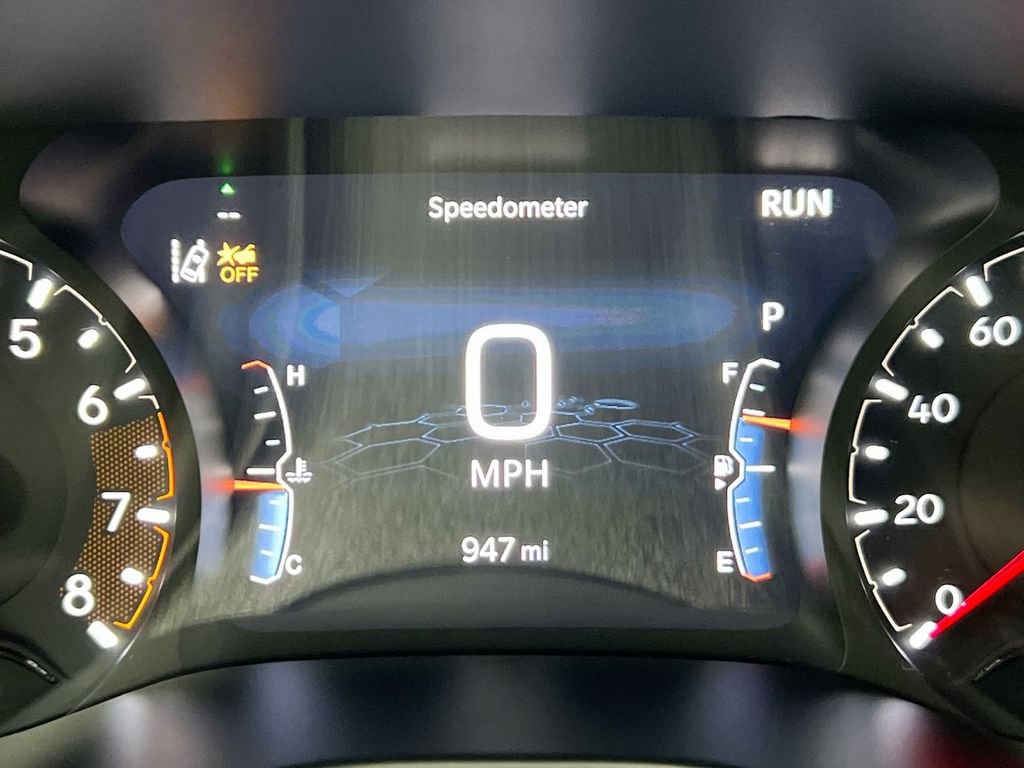 New 2026 Jeep Compass Latitude image 12