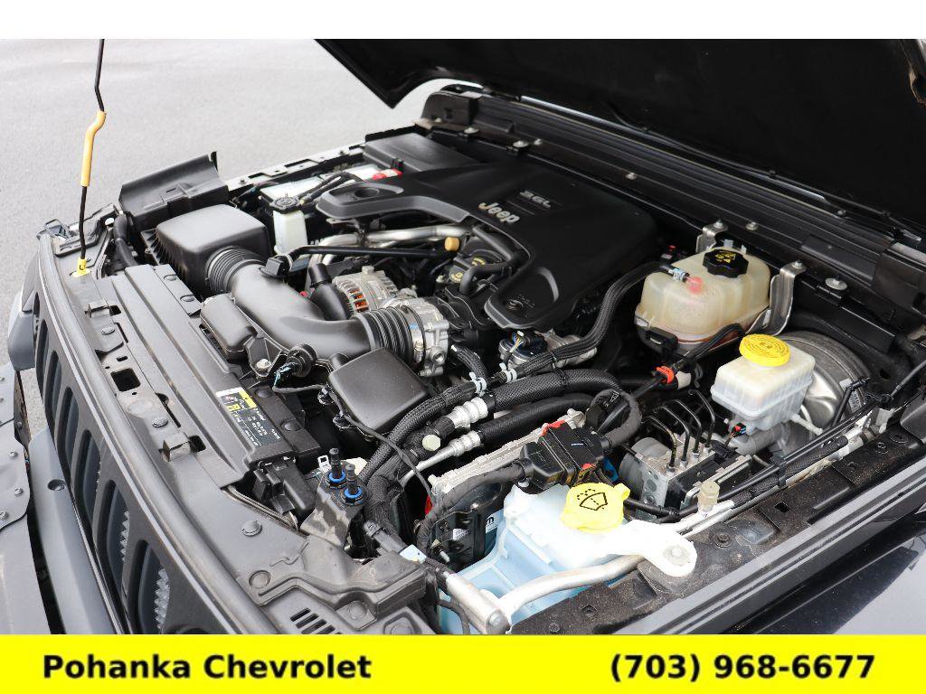 Used 2019 Jeep Wrangler Unlimited Sahara w/ Quick Order Package 24M Moab AWD/4WD image 33