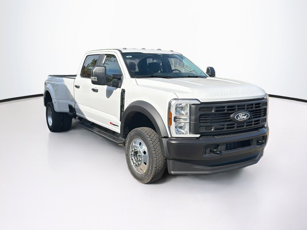 New 2027 Ford F450 XL w/ XL Driver Assist Package AWD/4WD image 3