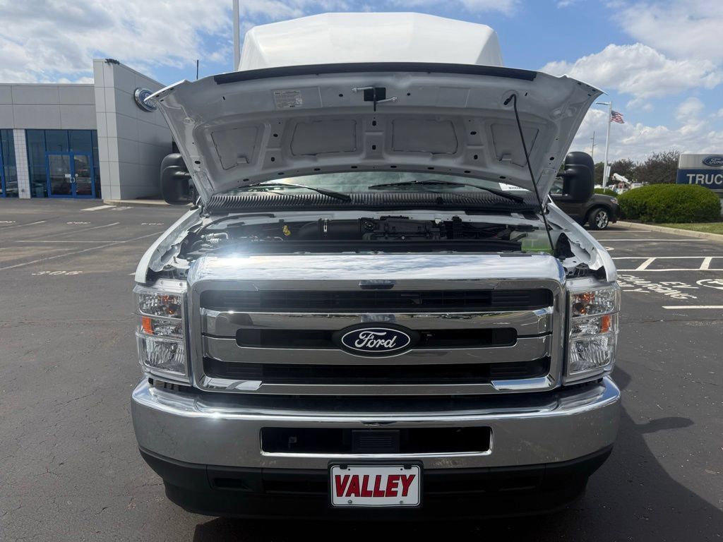 New 2026 Ford E-350 and Econoline 350 Super Duty w/ Power Equipment Group RWD image 62
