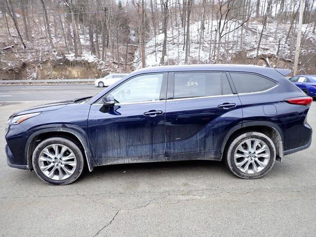 Certified 2022 Toyota Highlander Limited image 6