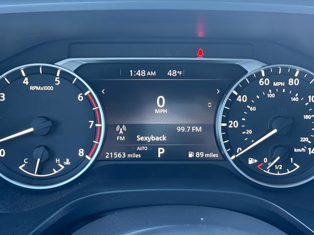 Used 2022 Nissan Rogue SV w/ SV Premium Package image 28