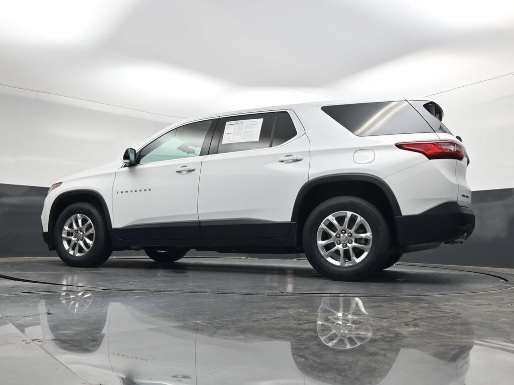 Used 2020 Chevrolet Traverse LS FWD image 41