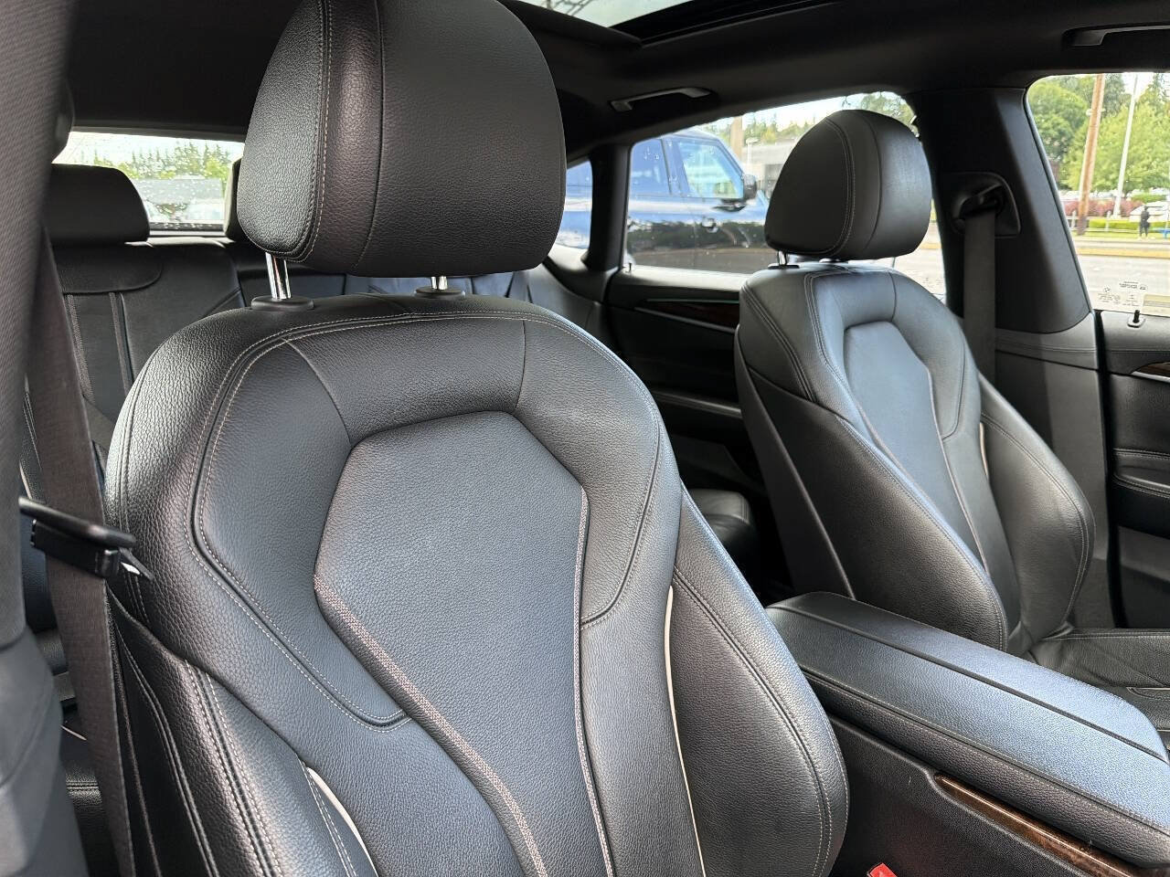 Used 2018 BMW 640i Gran Turismo xDrive AWD/4WD image 17