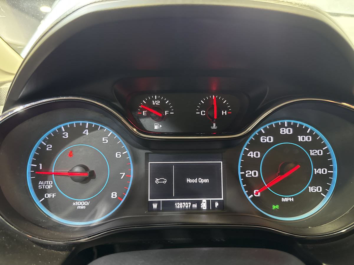 Used 2017 Chevrolet Cruze LS FWD image 19