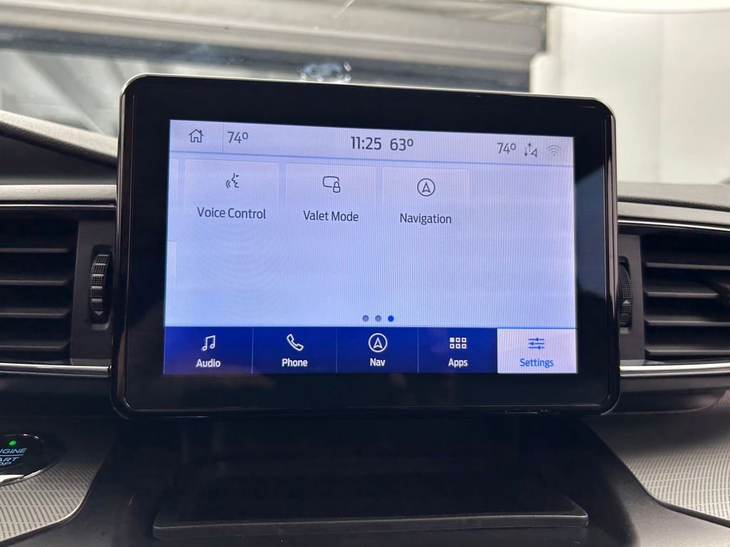 Used 2020 Ford Explorer XLT w/ Equipment Group 202A image 22