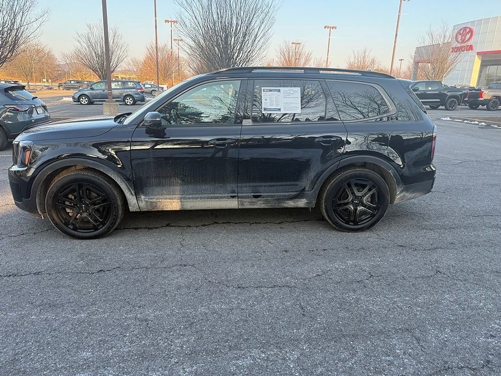 Used 2024 Kia Telluride SX Prestige X-Line image 3