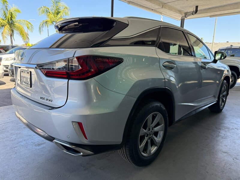 Used 2019 Lexus RX 350 FWD w/ Accessory Package image 9