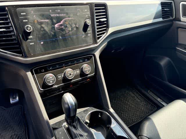 Used 2021 Volkswagen Atlas Cross Sport SEL R-Line w/ Cross Sport MDO Package FWD image 21