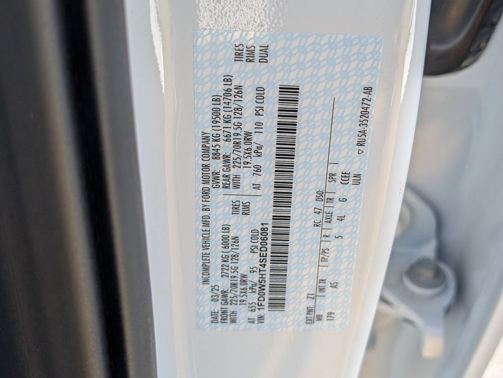 New 2025 Ford F550 4x4 Crew Cab Super Duty image 34