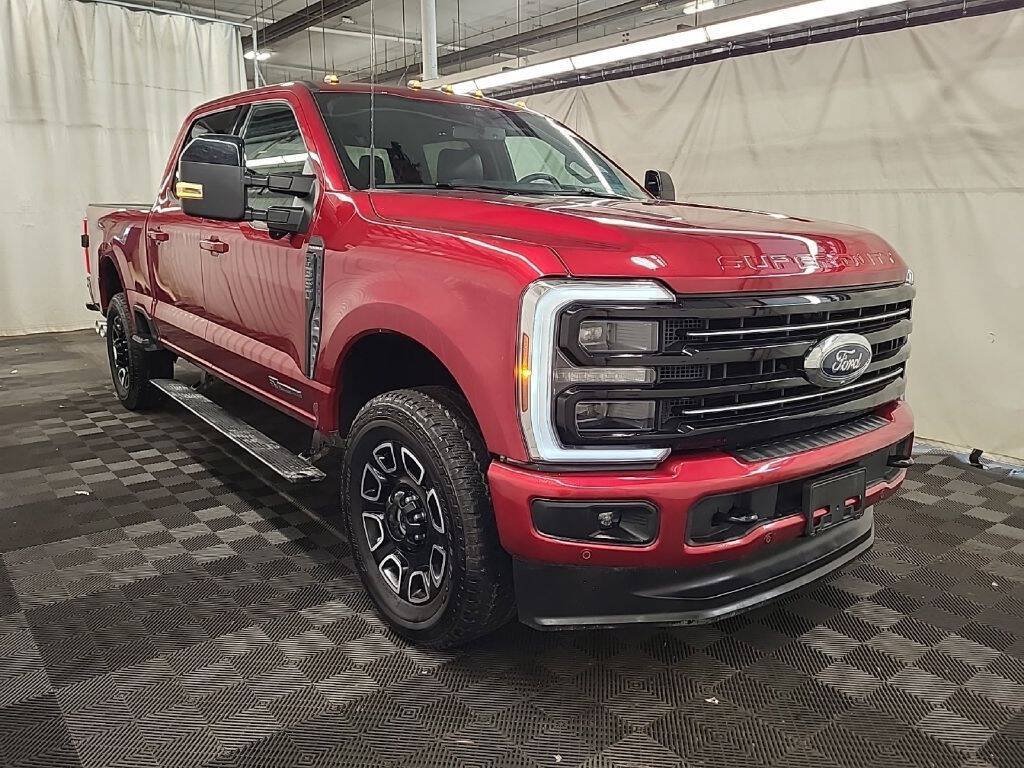 Used 2026 Ford F350 Platinum AWD/4WD image 4