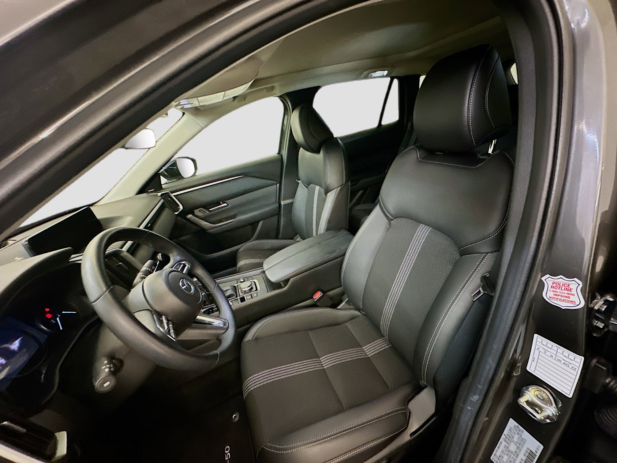 Used 2025 MAZDA CX-50 AWD 2.5 S w/ Premium Package image 13