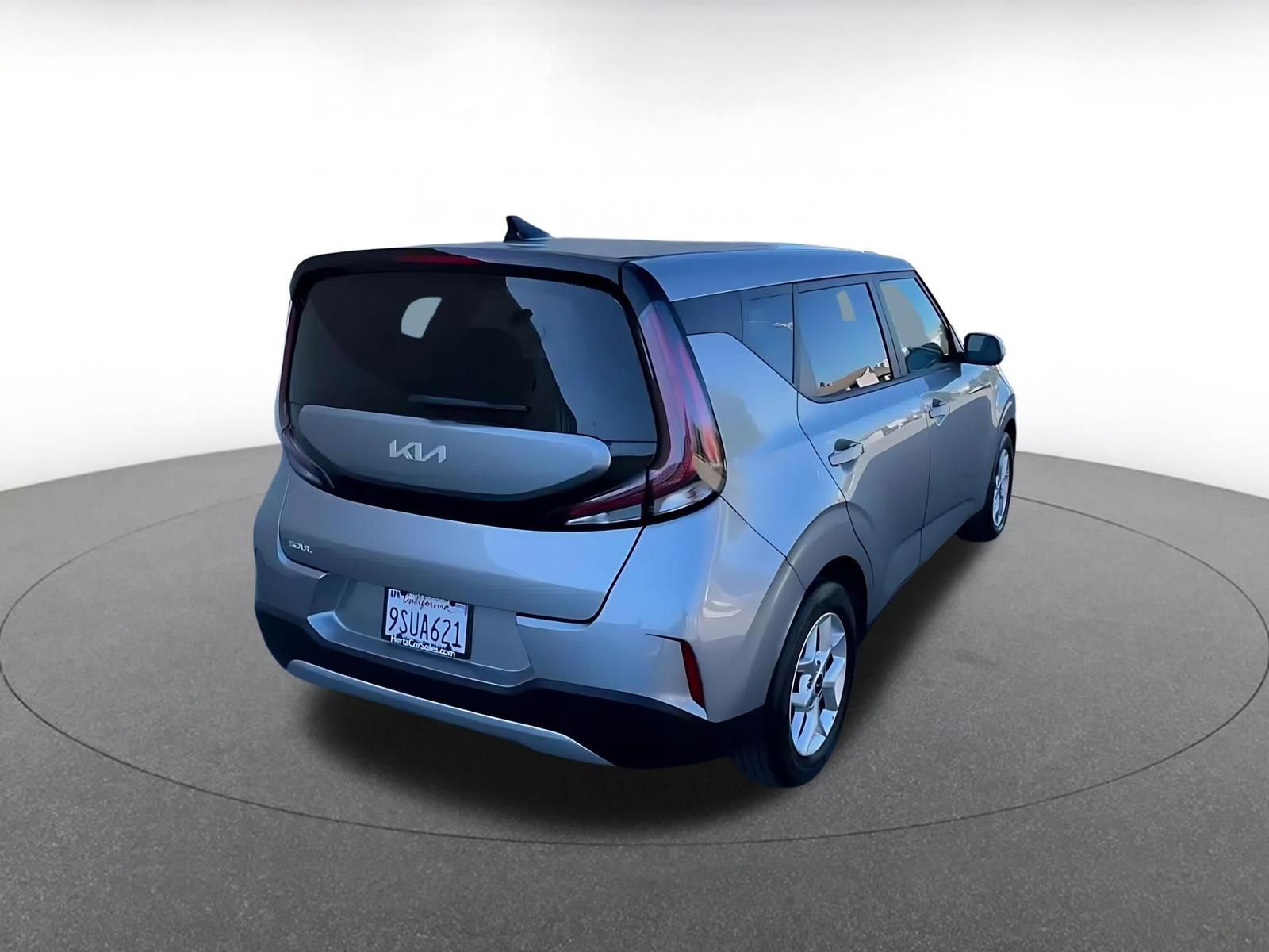 Used 2025 Kia Soul LX w/ LX Technology Package image 14