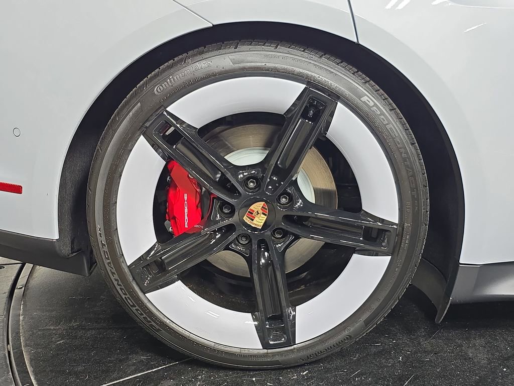 New 2026 Porsche Taycan GTS image 29