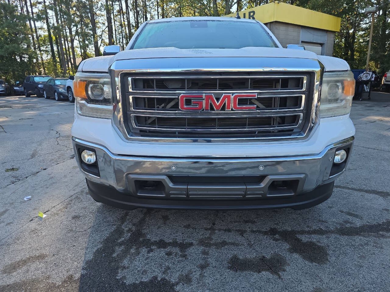 Used 2015 GMC Sierra 1500 SLT w/ SLT Crew Cab Value Package AWD/4WD image 3