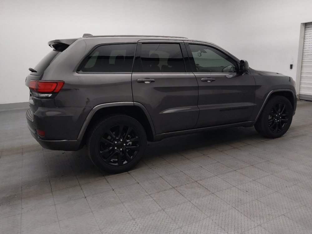 Used 2021 Jeep Grand Cherokee Laredo X RWD image 10
