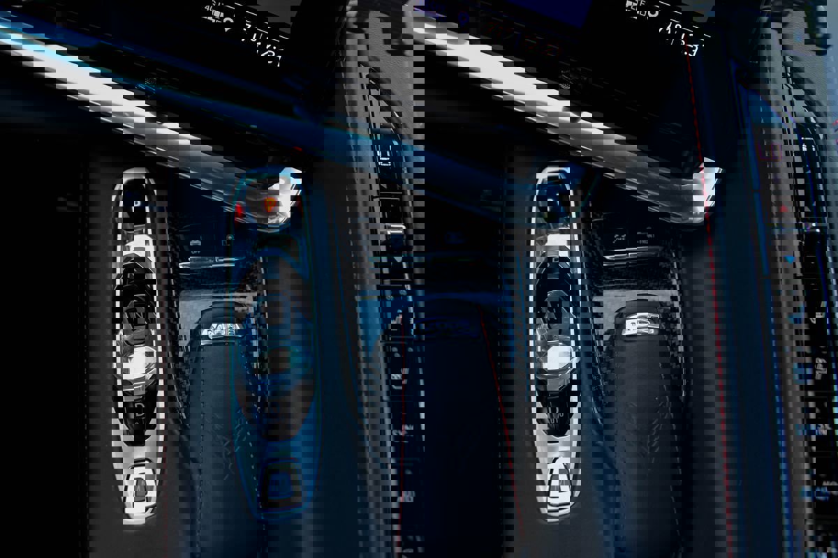 Used 2020 Chevrolet Corvette Stingray Premium Cpe w/ 3LT Preferred Equipment Group image 29