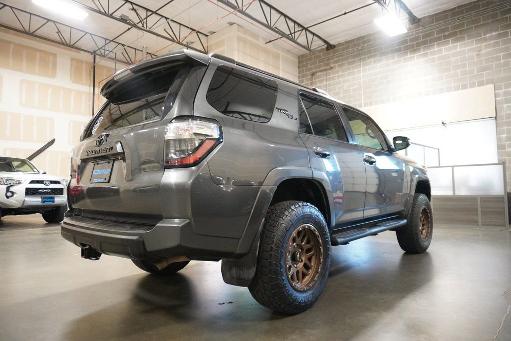 Used 2019 Toyota 4Runner TRD Off-Road Premium image 4