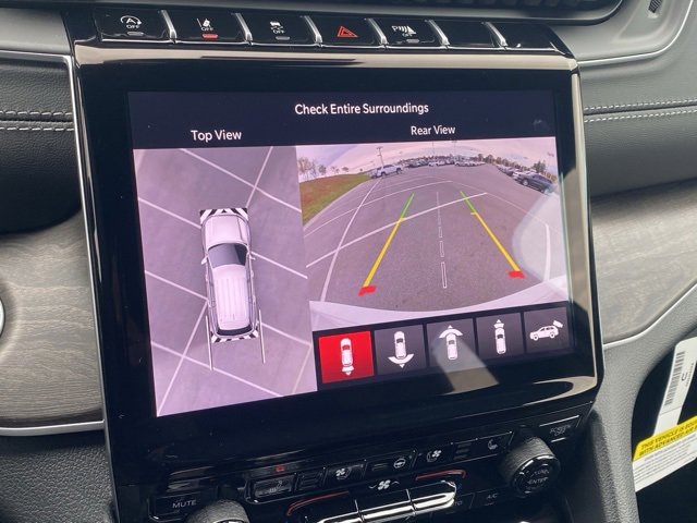 New 2025 Jeep Grand Cherokee Limited w/ Luxury Tech Group II image 23