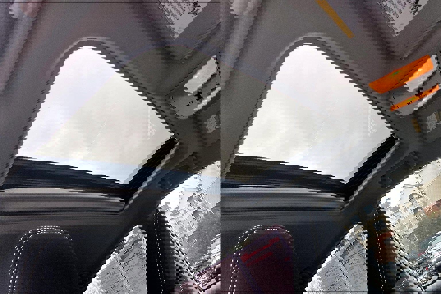 Used 2018 Toyota RAV4 XLE image 21