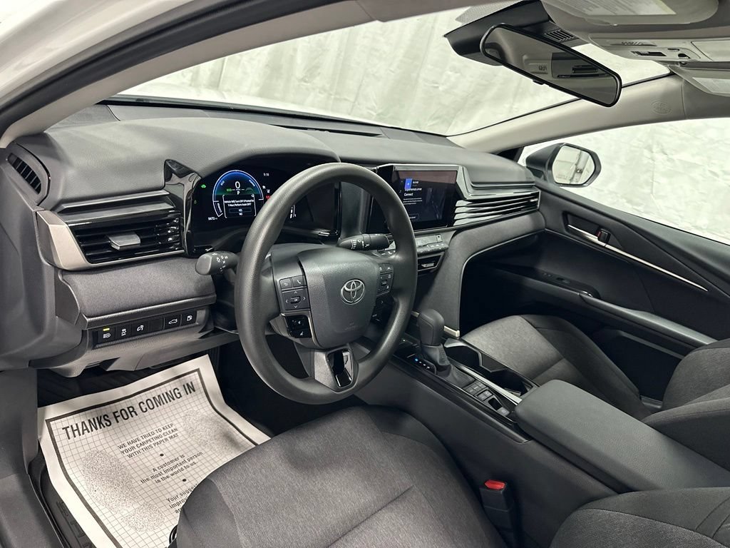 Used 2026 Toyota Camry LE FWD image 15
