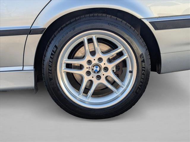 Used 2001 BMW 740iL image 22