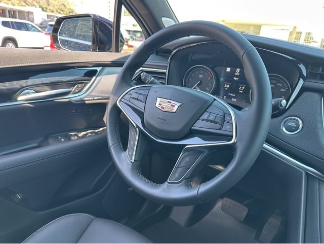 New 2026 Cadillac XT5 Premium Luxury w/ Driver Assist Package FWD image 8