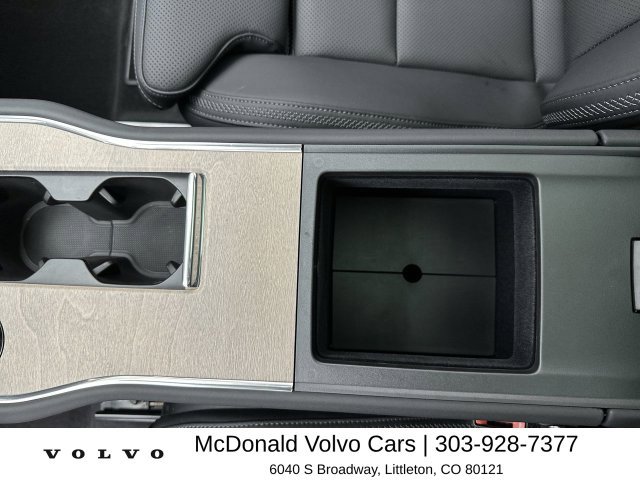 New 2026 Volvo EX90 Plus AWD/4WD image 21