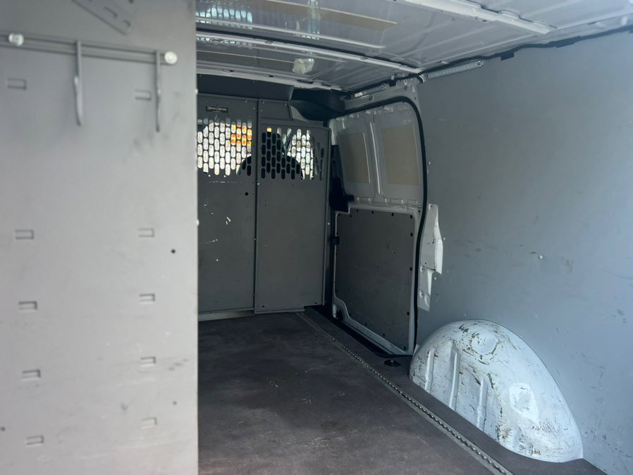 Used 2020 Mercedes-Benz Metris Kargo Master Shelves /Partitio w/ Safety Package image 30