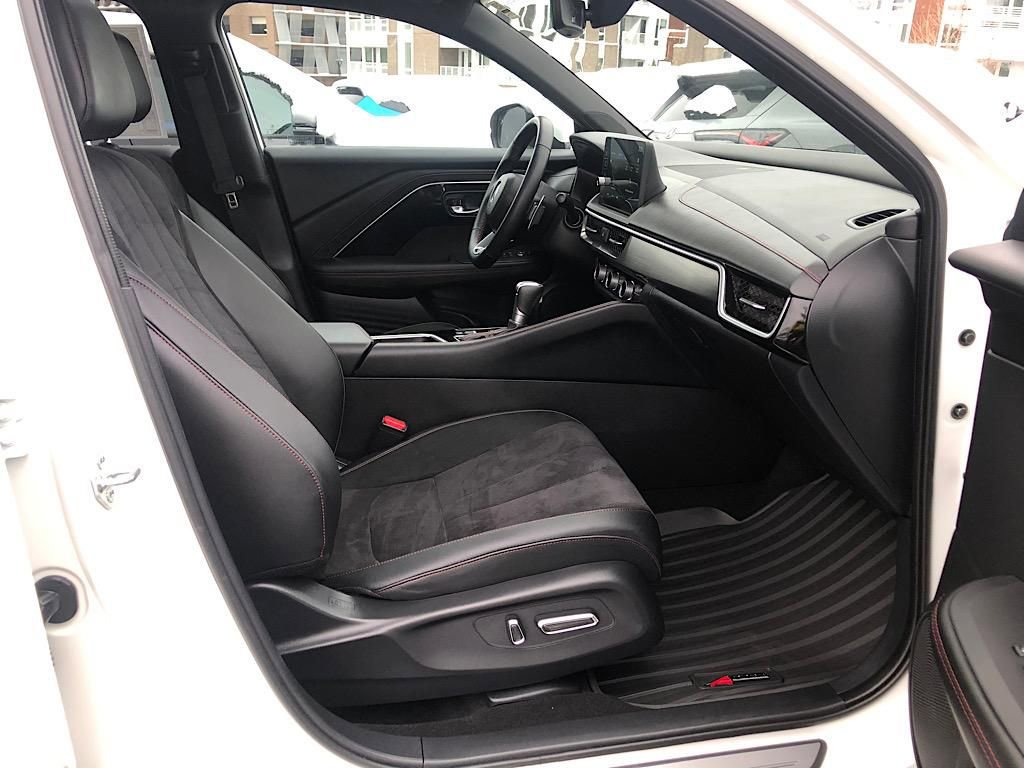 Certified 2025 Acura ADX A-Spec image 23