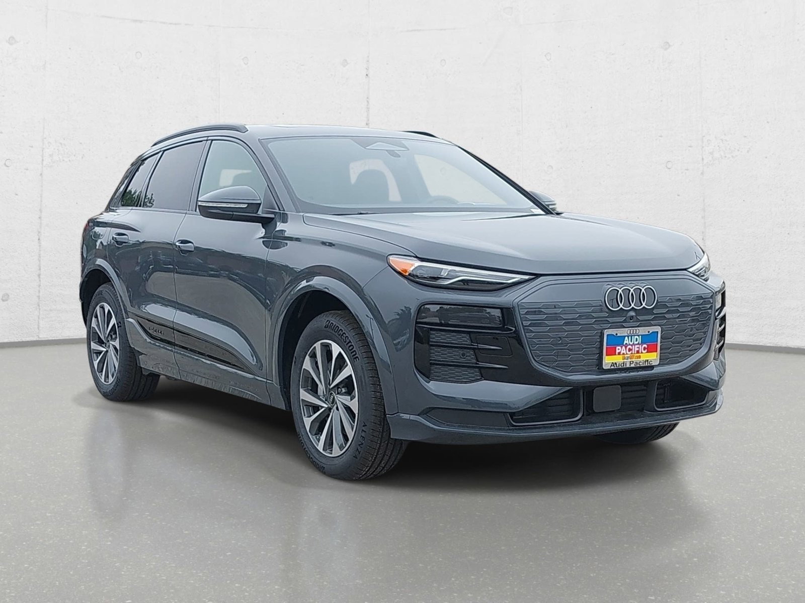 New 2027 Audi Q6 e-tron Premium AWD/4WD image 3