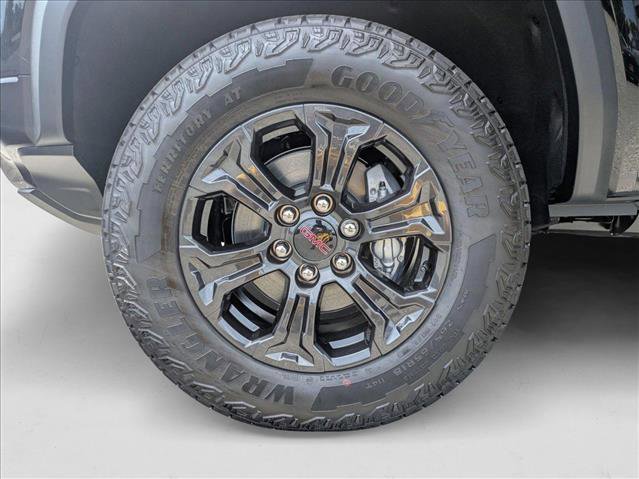 New 2025 GMC Canyon Elevation w/ Convenience Package image 10