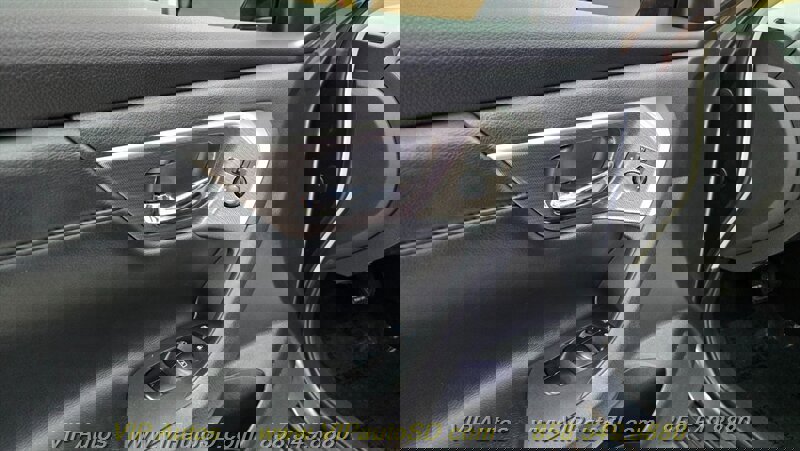 Used 2013 Nissan Altima 2.5 SL w/ Technology Pkg image 25