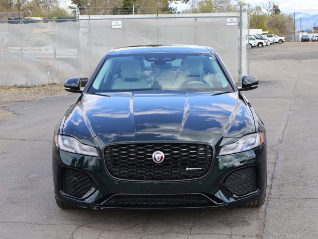 Used 2023 Jaguar XF R-Dynamic SE image 2