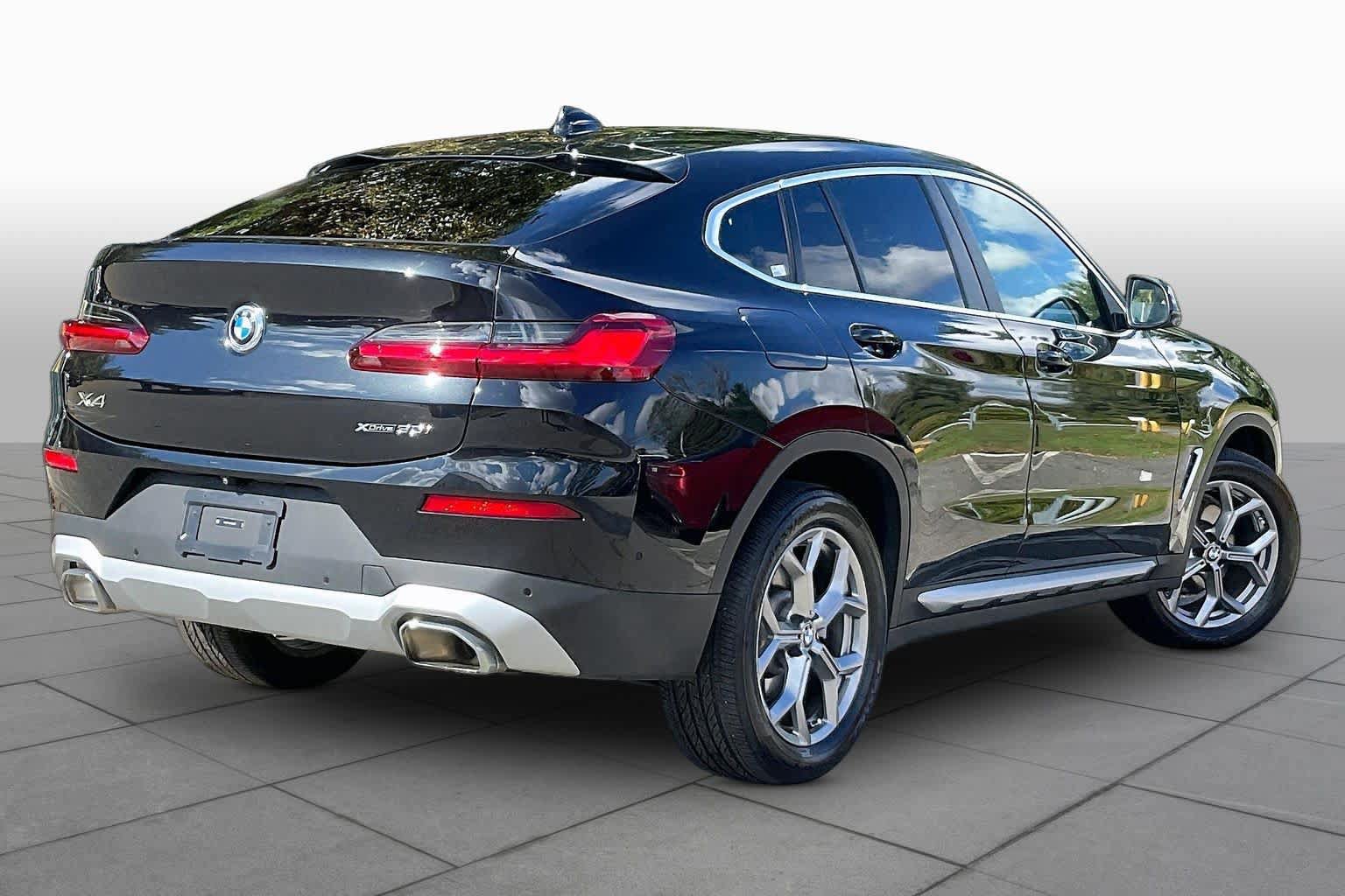 Used 2024 BMW X4 xDrive30i w/ Premium Package AWD/4WD image 12