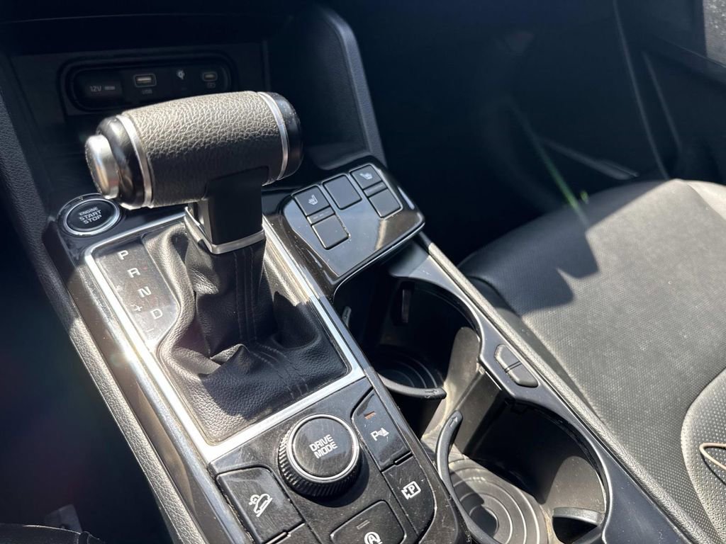 Used 2023 Kia Sportage EX FWD image 23
