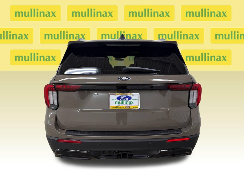 New 2027 Ford Explorer ST-Line RWD image 7