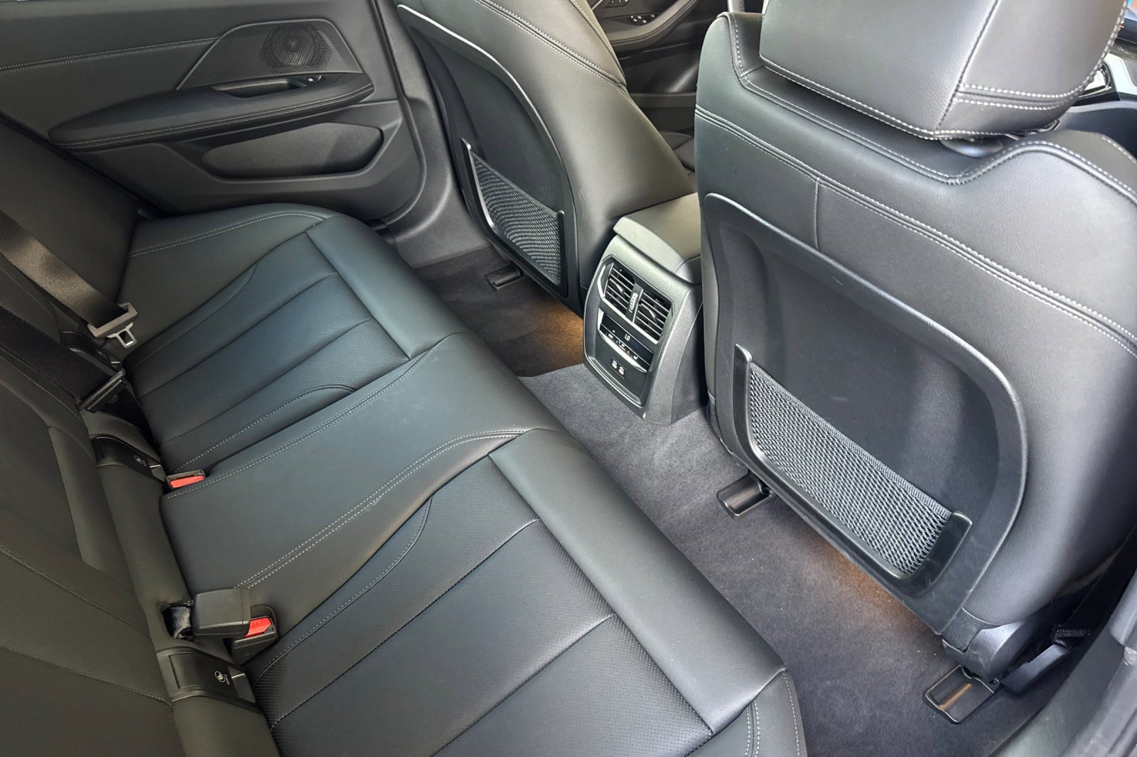 Used 2023 BMW i4 eDrive35 w/ Premium Package RWD image 30