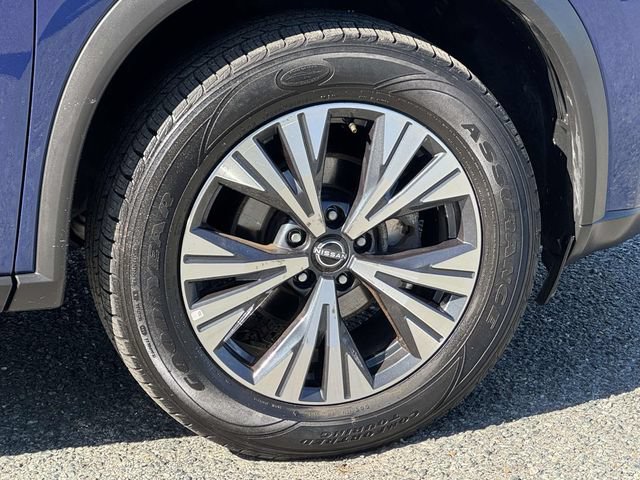 Used 2023 Nissan Rogue SV AWD/4WD image 10